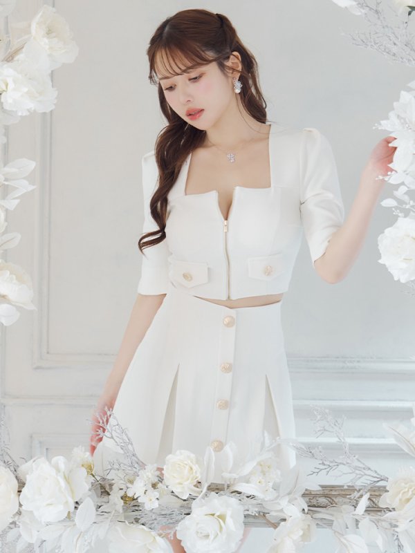 ホワイト モデル：ゆめ　身長：160cm　着用サイズ：Sサイズ