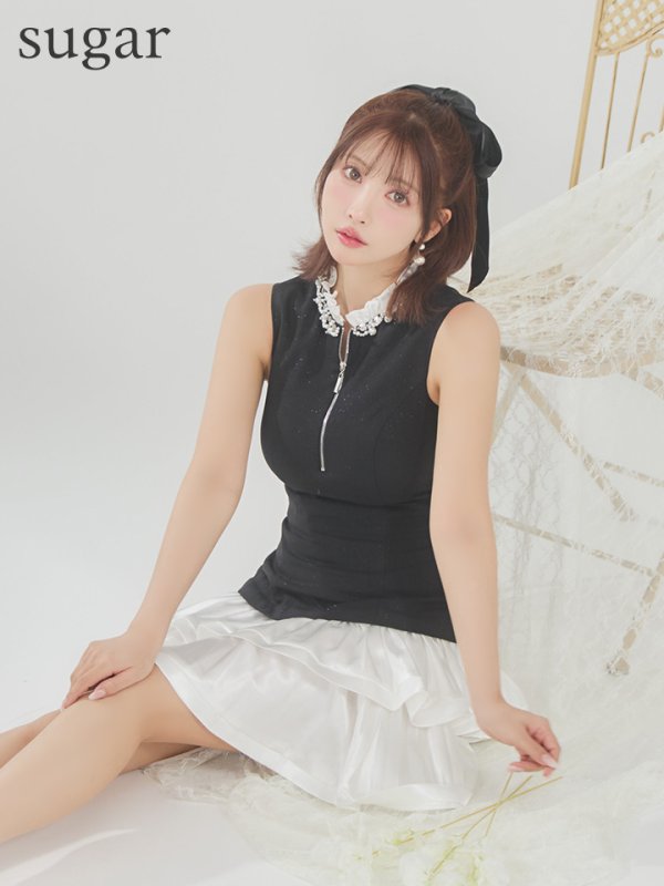 ブラックxホワイト モデル：三上悠亜　身長：159cm　着用サイズ：Sサイズ