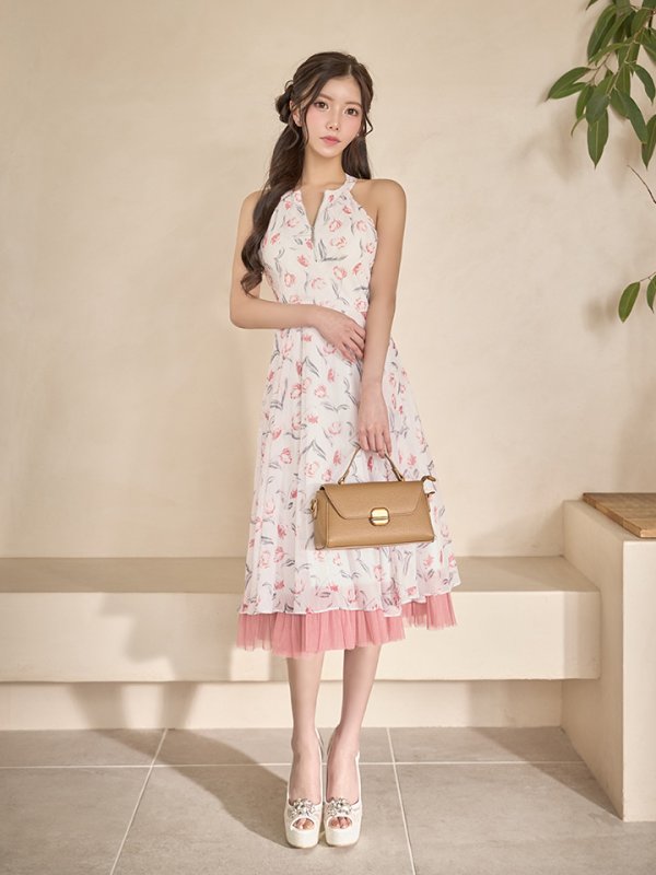 ピンク モデル：せいは　身長：160cm　着用サイズ：Sサイズ