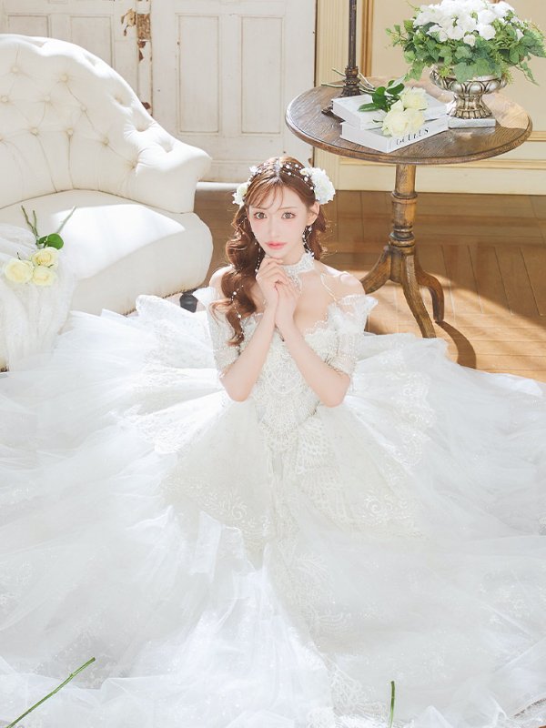 ホワイト モデル:明日花キララ 身長:162cm 着用サイズ:S(XS~M)サイズ