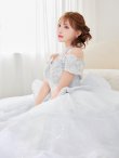 ホワイトブルー モデル：明日花キララ　身長：162cm　着用サイズ：S (XS〜M)サイズ