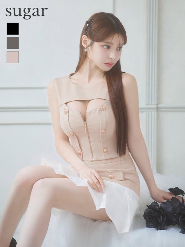 ベージュxホワイト モデル：ももか　身長：156cm　着用サイズ：Sサイズ