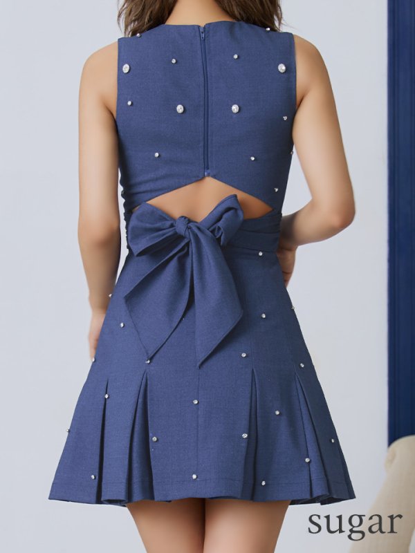 インディゴ モデル:如月れい 身長:156cm 着用サイズ:Sサイズ