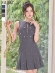 グレー モデル：せいは　身長：160cm　着用サイズ：Sサイズ