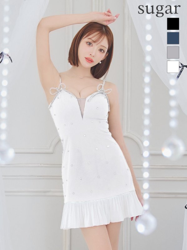 ホワイト　モデル：明日花キララ　身長：162cm 着用サイズ：Sサイズ