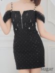 ブラック モデル：明日花キララ　身長：162cm 着用サイズ：Sサイズ