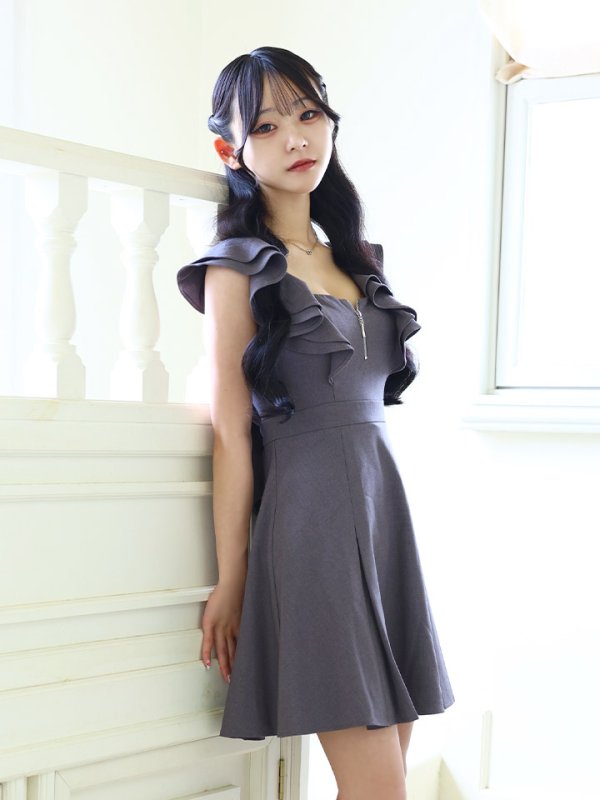 画像2: XSサイズあり【an /アン】フロントジップ/ バックリボン/ 背中魅せ/ ノースリーブ/ フレア/ Aライン/ ワンピース/ ミニドレス/ キャバドレス[OF05] (2)