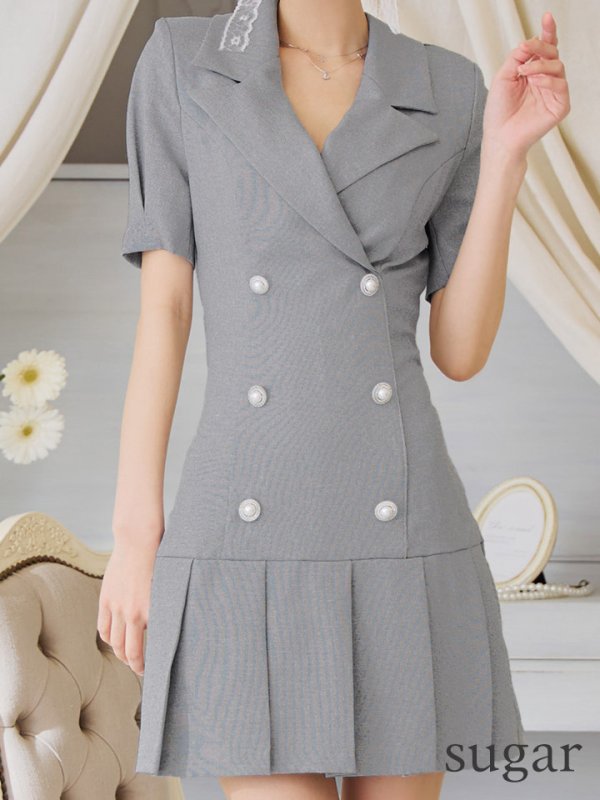 グレー モデル：まりん　身長：164cm　着用サイズ：Sサイズ