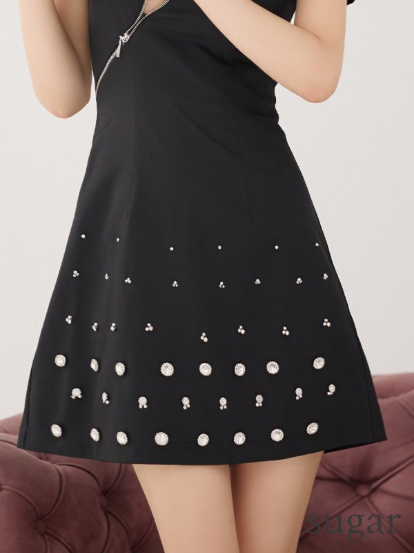 ブラック　モデル：まりん　身長：164cm　着用サイズ：Sサイズ