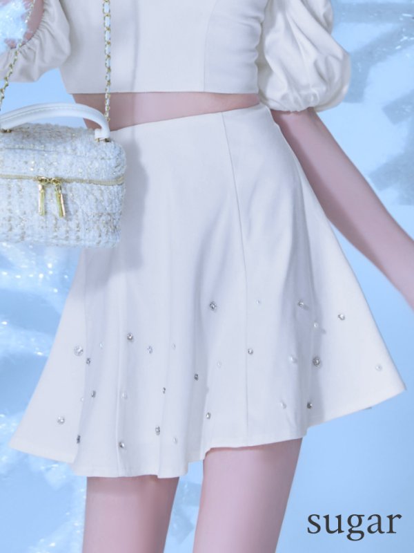 ホワイト　モデル：れみれみ　身長：163cm　着用サイズ：Sサイズ