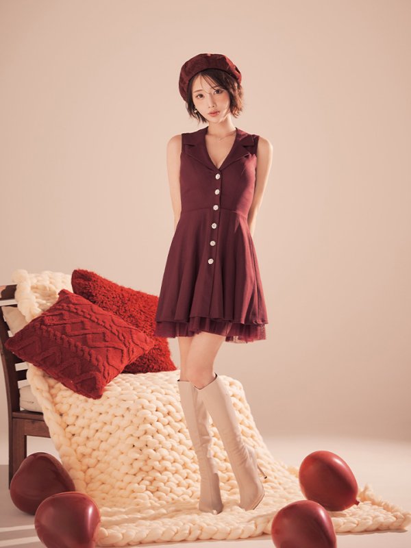 ワインレッド　モデル：りこ　身長：156cm　着用サイズ：Sサイズ