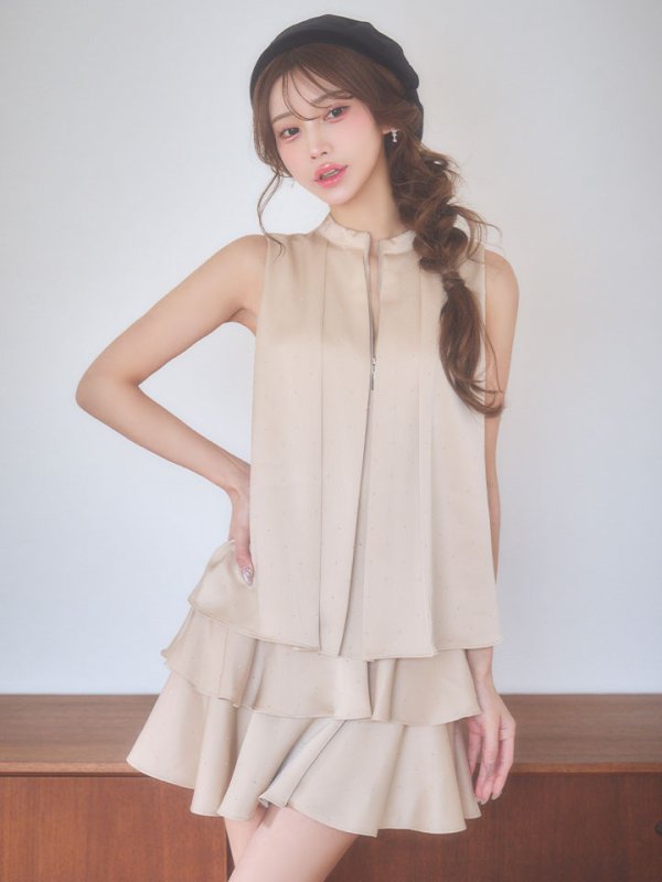 シャンパンゴールド　モデル：るりぴ 身長：165cm 着用サイズ：Sサイズ