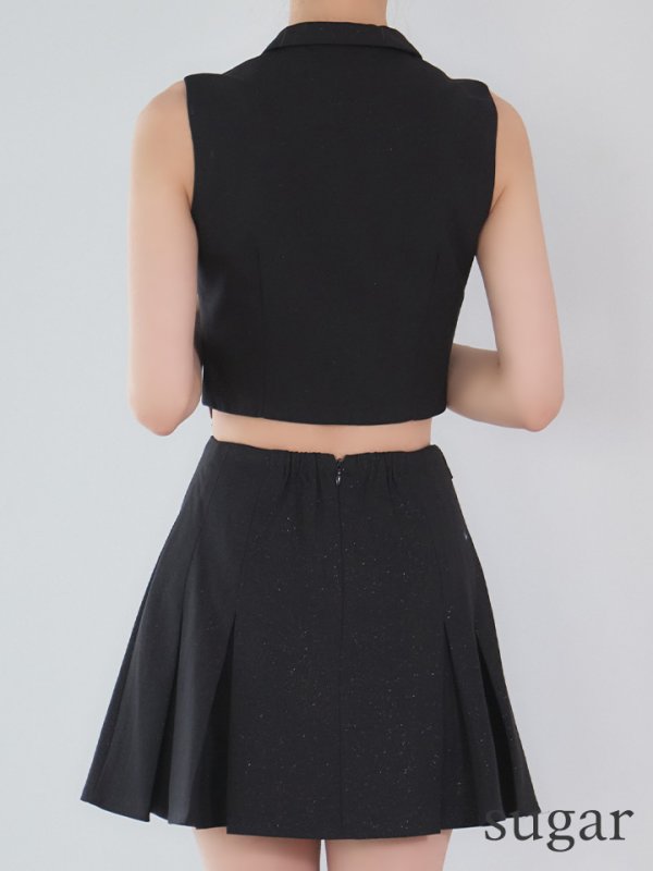 ブラック　モデル：るりぴ　身長：165cm　着用サイズ：Sサイズ