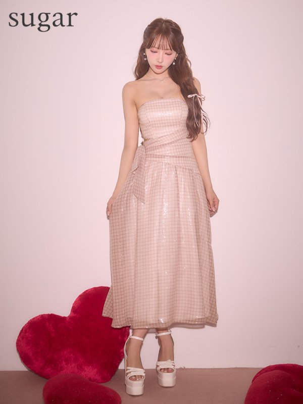 ピンク　モデル：三上悠亜　身長：159cm　着用サイズ：Sサイズ