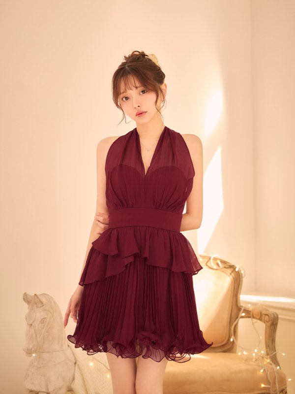 ワインレッド　モデル：羽澄まり　身長：158cm　着用サイズ：Sサイズ