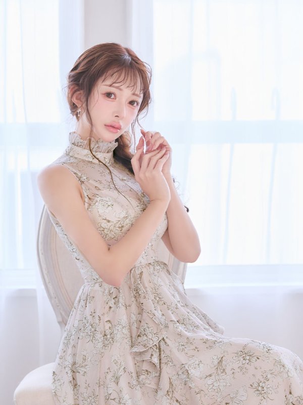 ピンク　モデル：りな　身長：160cm　着用サイズ：Sサイズ