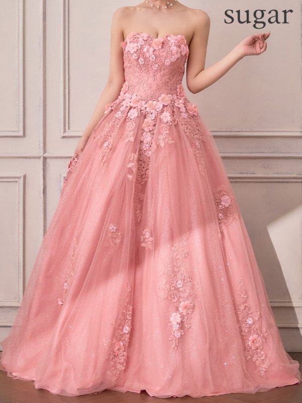 ピンク　モデル：三上悠亜　身長：159cm　着用サイズ：Fサイズ着用