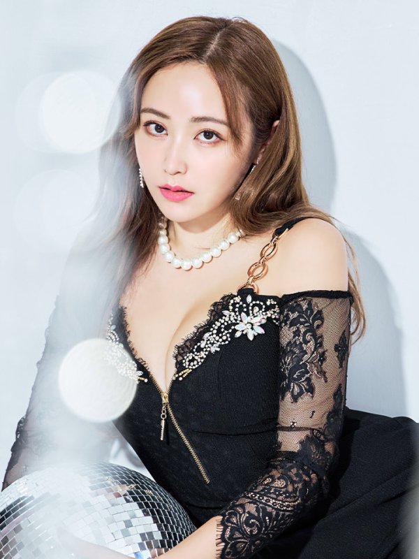 画像4: XSサイズあり【ANGEL R/エンジェルアール】オフショル/ ショルダーチェーン/ フロントジップ/ バストビジュー/ 七分袖/ 長袖/ 袖あり/ リブニット/ タイト/ ミニドレス/ キャバドレス[OF2] (4)