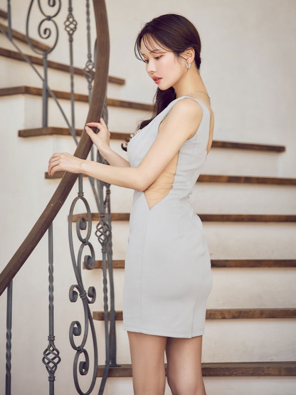 グレー　モデル：ゆめ　身長：160cm　着用サイズ：Sサイズ