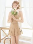 ベージュ　モデル：明日花キララ　身長：162cm　着用サイズ：Sサイズ