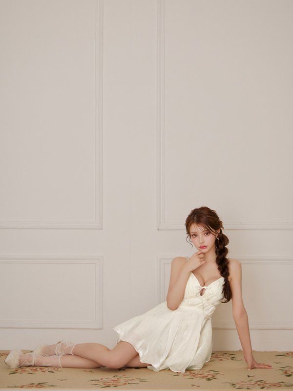 アイボリー　モデル：ももか　身長：156cm　着用サイズ：Sサイズ