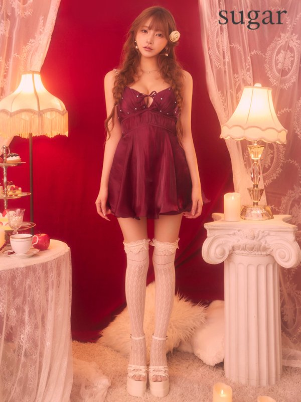 ワインレッド　モデル：まみ　身長：161cm　着用サイズ：Sサイズ