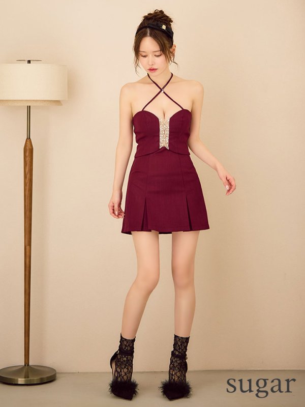 レッド　モデル：ゆめ　身長：160cm　着用サイズ：Sサイズ