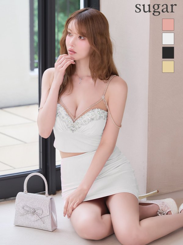 ホワイト　モデル：ゆめ　身長：160cm　着用サイズ：Sサイズ