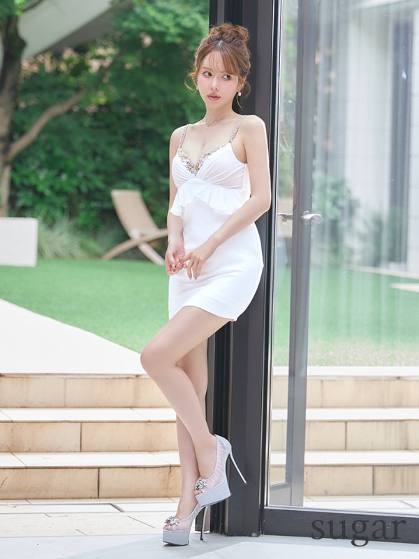 ホワイト モデル：ゆめ　身長：160cm　着用サイズ：Sサイズ