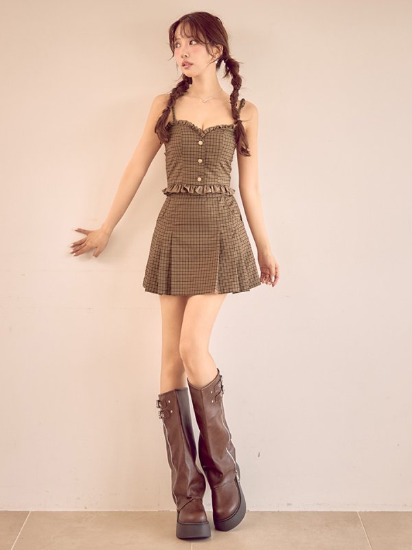 ブラウン モデル：三上悠亜　身長：159cm　着用サイズ：Sサイズ