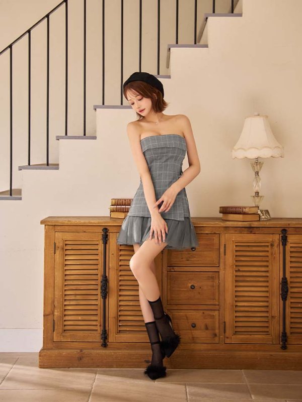 グレー　モデル：れみ　身長：163cm　着用サイズ：Sサイズ