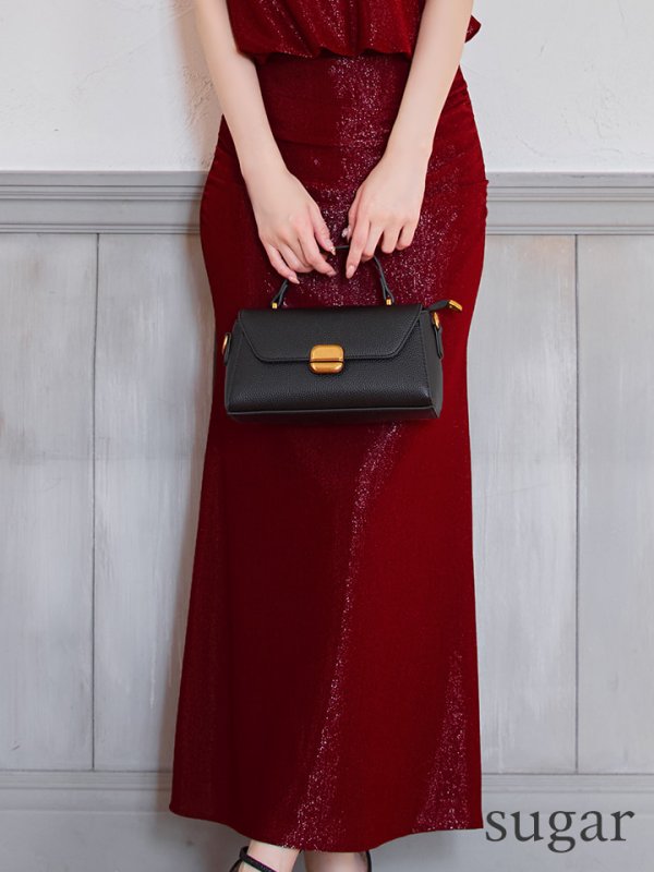 レッド モデル:ゆめ 身長:160cm 着用サイズ:Sサイズ