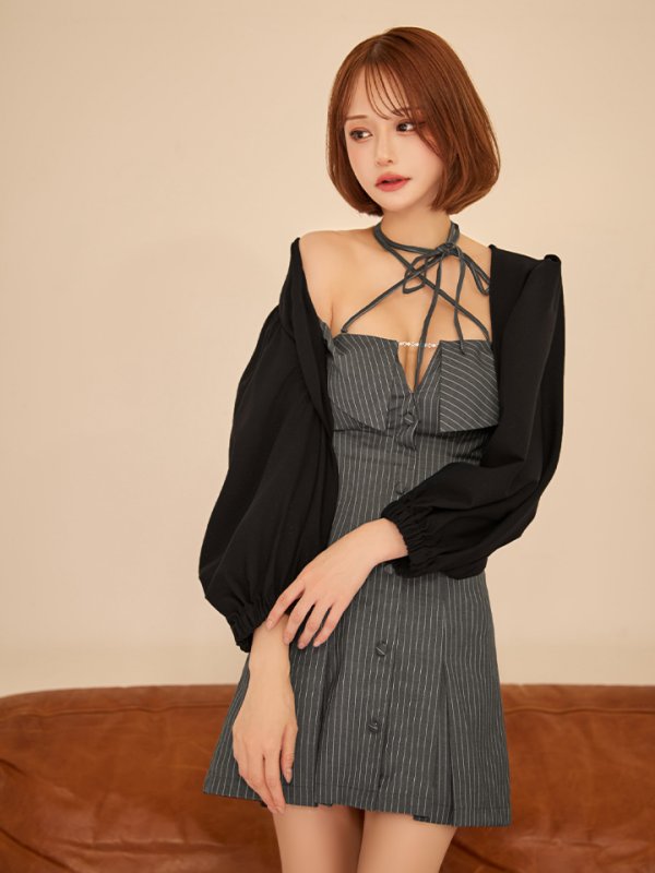 ブラック　モデル：れみれみ　身長：163cm　着用サイズ：Fサイズ