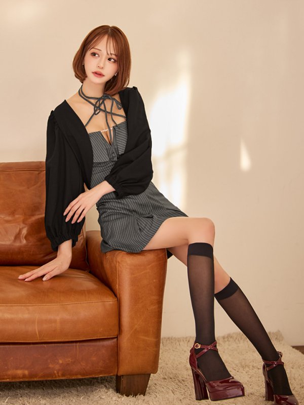 ブラック　モデル：れみれみ　身長：163cm　着用サイズ：Fサイズ