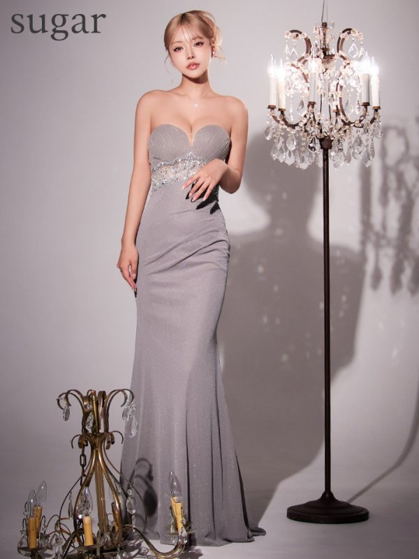 グレー　 モデル：如月れい　身長：156m　着用サイズ：Sサイズ