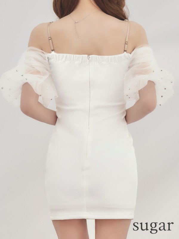 ホワイト モデル:ゆめ 身長:160cm 着用サイズ:Sサイズ