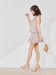 ベージュ　モデル：三上悠亜　身長：159cm　着用サイズ：Sサイズ