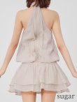 ベージュ　モデル：三上悠亜　身長：159cm　着用サイズ：Sサイズ