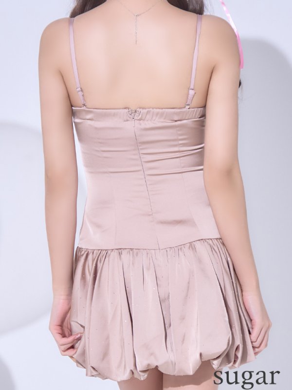 ピンク モデル：りな　身長：160cm　着用サイズ：Sサイズ