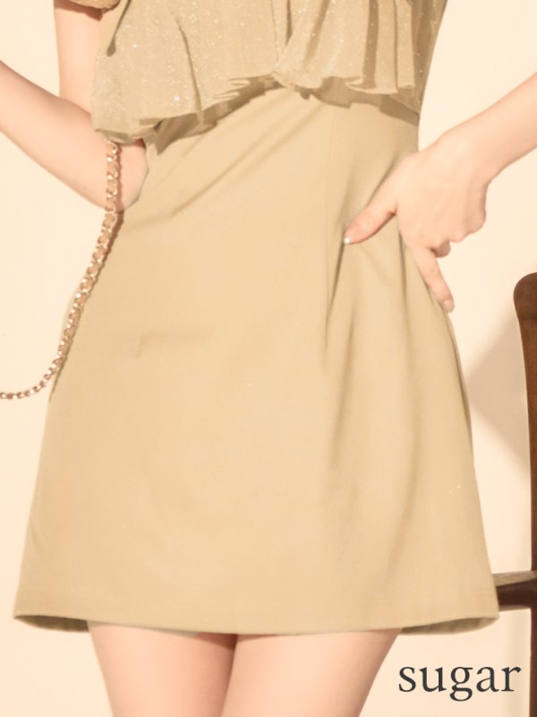 ベージュ モデル：ゆめ　身長：160cm　着用サイズ：Sサイズ