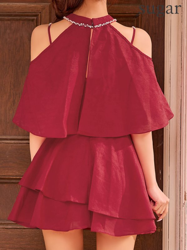 レッド　モデル：三上悠亜　身長：159cm　着用サイズ：Sサイズ