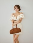 アイボリー　モデル：三上悠亜　身長：159cm　着用サイズ：Sサイズ
