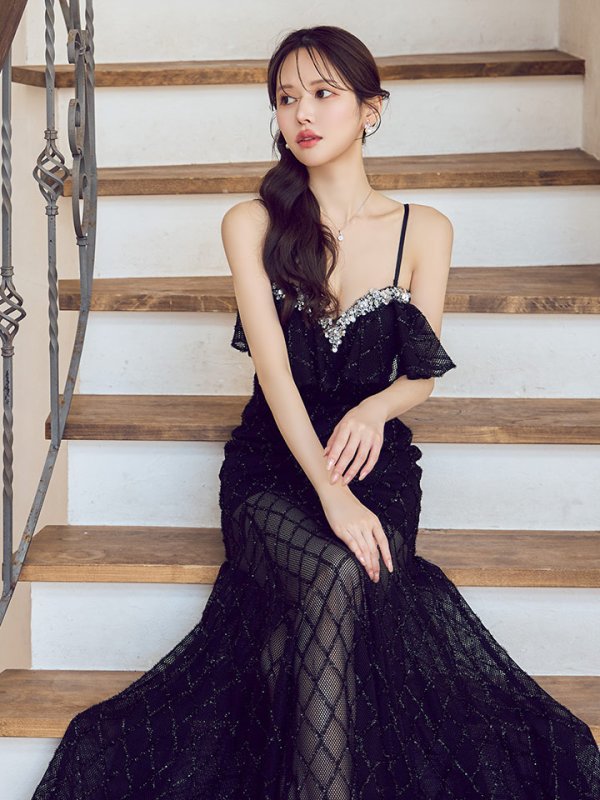 ブラック　モデル：ゆめ　身長：160cm　着用サイズ：Sサイズ