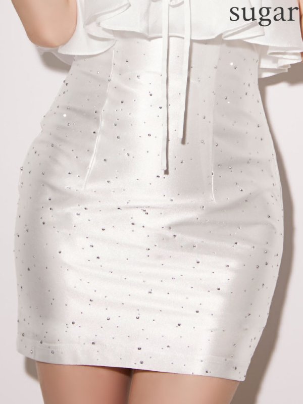 ホワイト モデル:ゆめ 身長:160cm 着用サイズ:Sサイズ