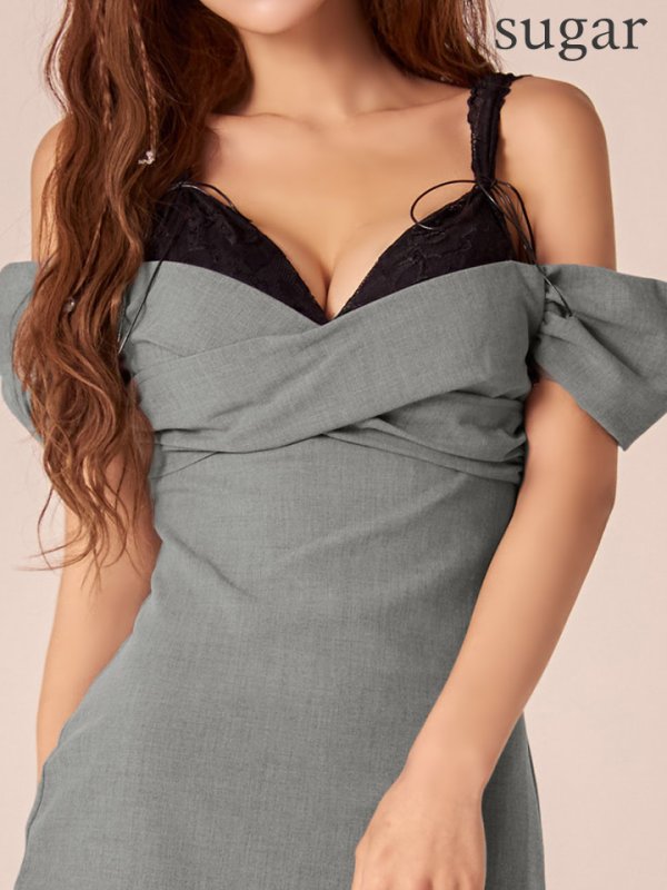 グレー　モデル：まりん　身長：164cm　着用サイズ：Sサイズ