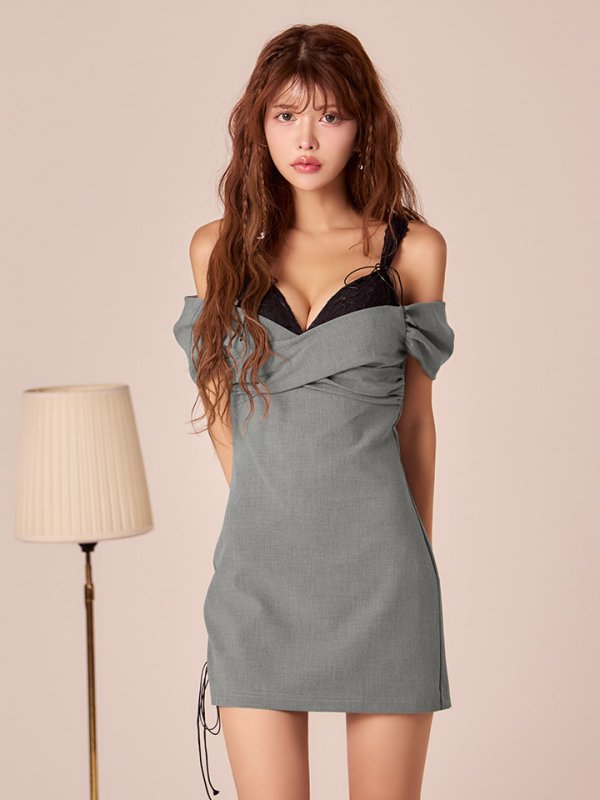 グレー　モデル：まりん　身長：164cm　着用サイズ：Sサイズ