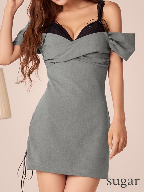 グレー　モデル：まりん　身長：164cm　着用サイズ：Sサイズ