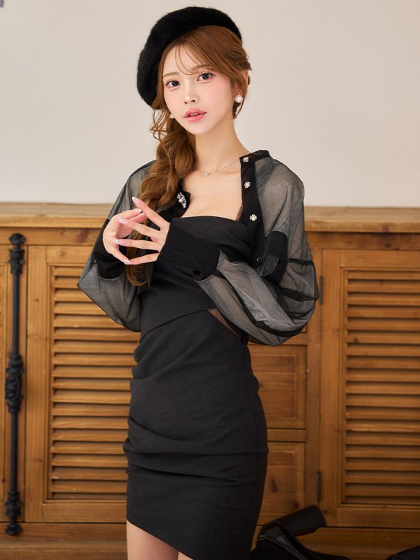 ブラック モデル：るりぴ　身長：165cm　着用サイズ：Fサイズ
