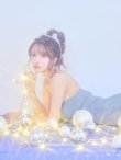 ブルー　モデル：三上悠亜　身長：159cm　着用サイズ：Sサイズ