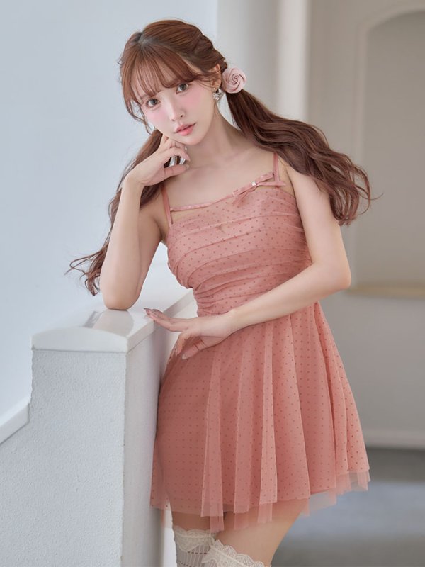 ピンク　モデル：三上悠亜　身長：159cm　着用サイズ：Sサイズ